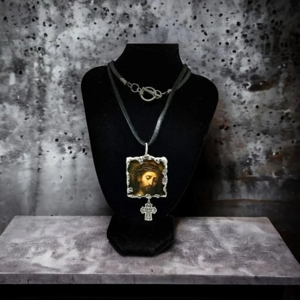 Suffering Christ Painting by Bartolomé Esteban Murillo Glass Hand Solder Pendant - Picture 15 of 15